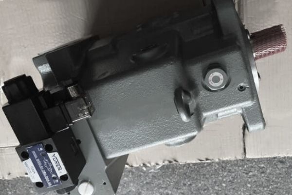 日本油研油泵A22-F-R-01-B-S-K-32,A16-L-L-01-B-S-K-32型號規格及技術參數